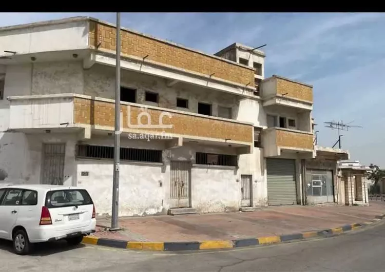 فيلا للبيع في شارع الامير سعد بن عبدالعزيز, حي مدينة العمال, مدينة الدمام, المنطقة الشرقية صورة 2