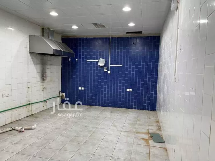 عمارة للإيجار في شارع طريق الملك خالد, حي الأفق, مدينة بريده, منطقة القصيم صورة 5