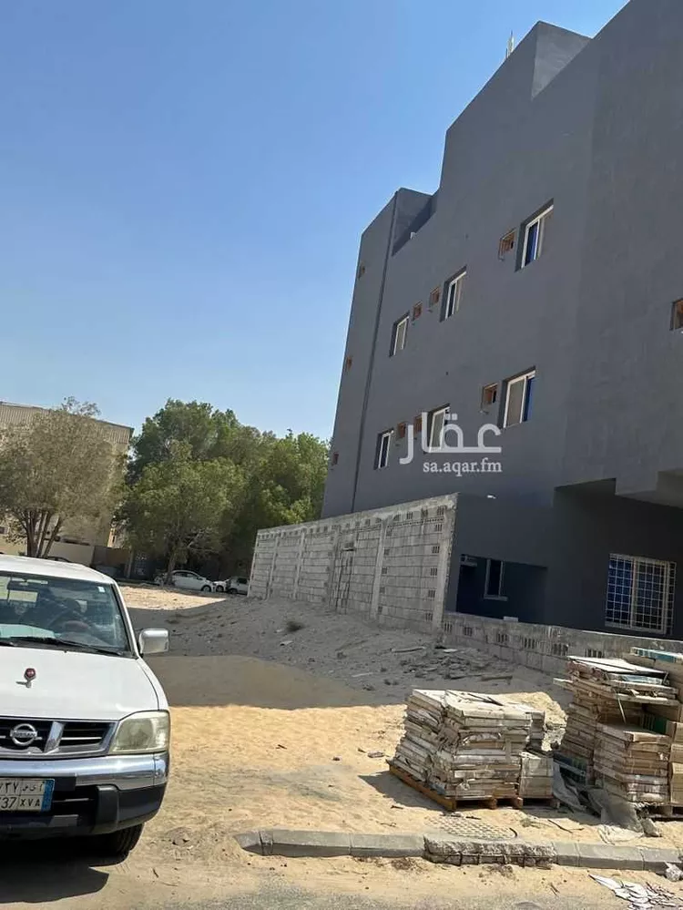 عمارة للبيع في شارع عتبه بن النمر ، حي البادية ، الدمام ، الدمام صورة 3