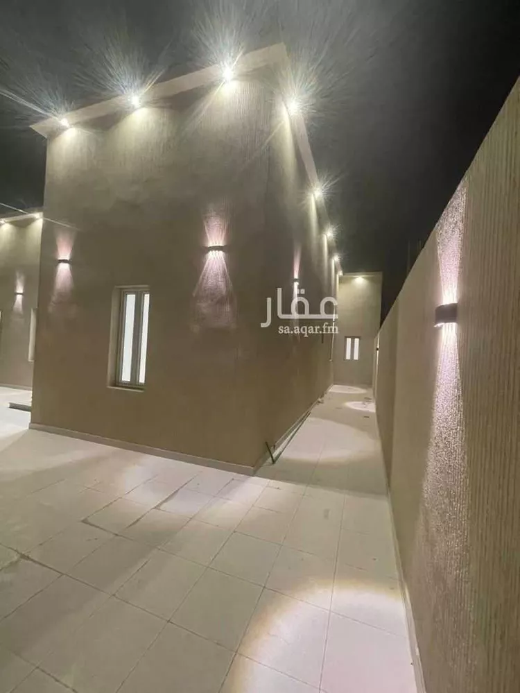 فيلا للبيع في شارع مالك بن نويرة, حي الربيع, مدينة النعيرية, المنطقة الشرقية 8