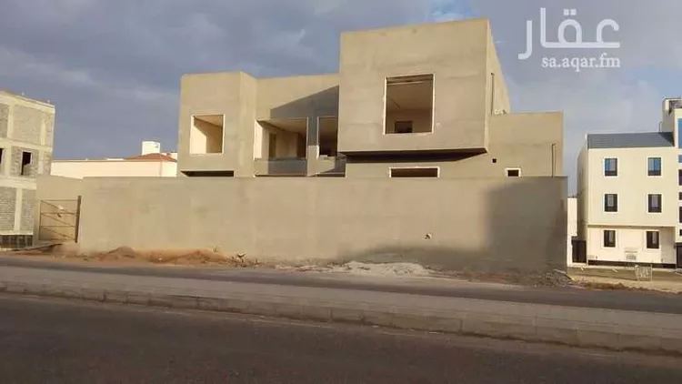 Villa for Sale in Medina King Fahd ุตูุฑุฉ 3