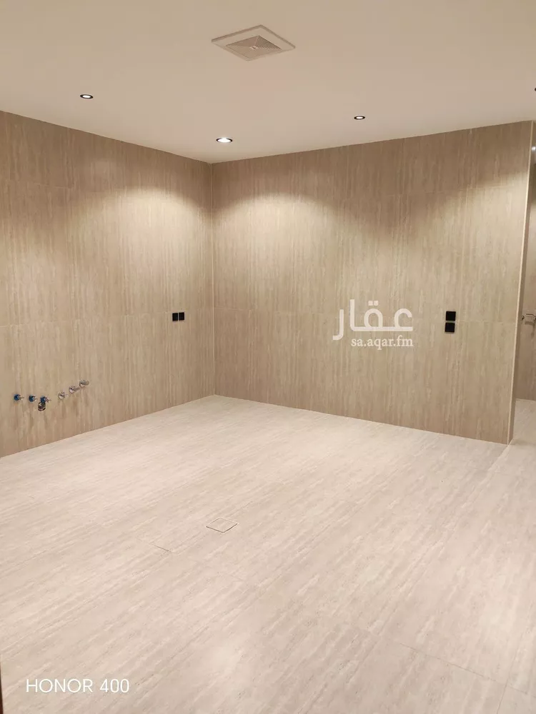 فيلا للبيع في شارع البرج, حي الشعلة, مدينة الدمام, المنطقة الشرقية صورة 2