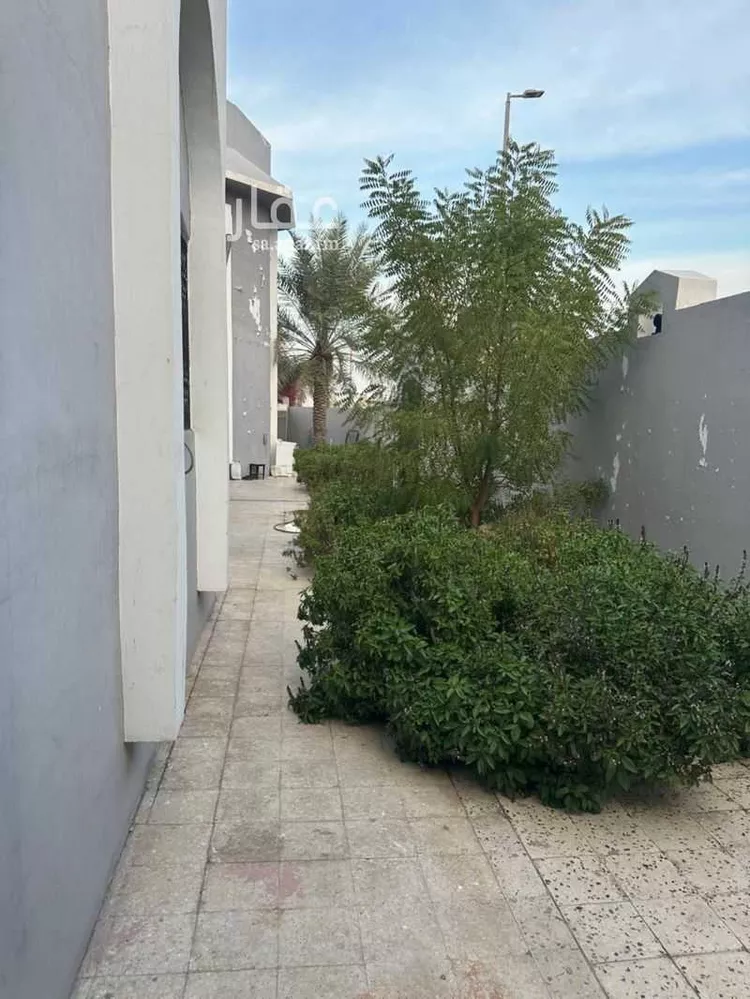 Villa for Sale in Dhahran Doha Al Shamaliah 6
