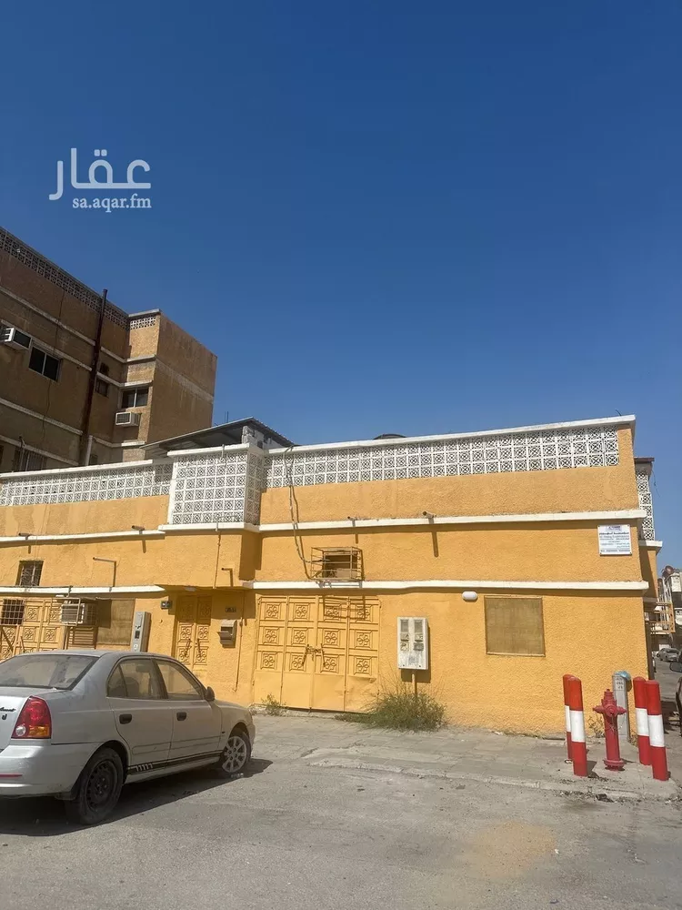 Building for Sale in Dammam Al Adamah