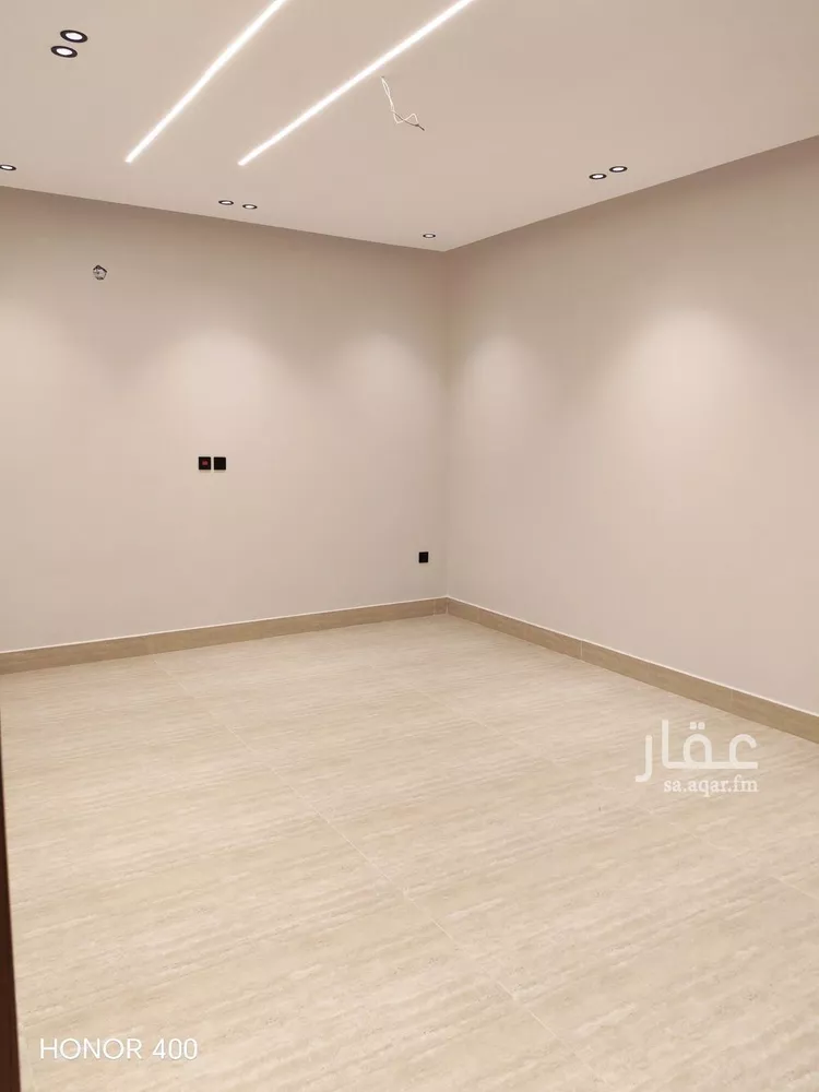 فيلا للبيع في شارع البرج, حي الشعلة, مدينة الدمام, المنطقة الشرقية صورة 3