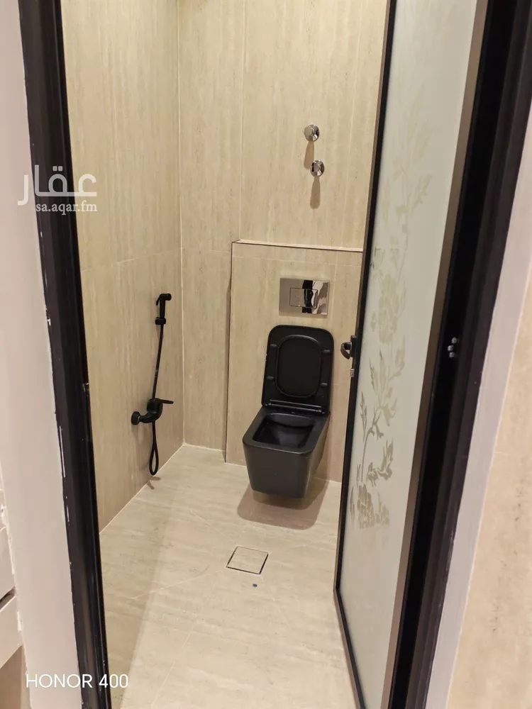 فيلا للبيع في شارع البرج, حي الشعلة, مدينة الدمام, المنطقة الشرقية 6