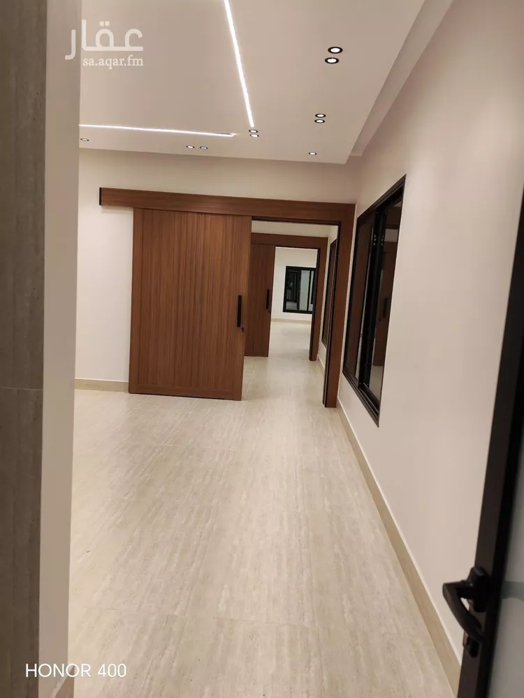 فيلا للبيع في شارع البرج, حي الشعلة, مدينة الدمام, المنطقة الشرقية صورة 4