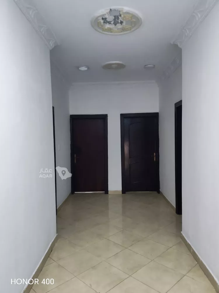 عمارة للبيع في شارع عبدالرحمن بن عوف, حي طيبة, مدينة الدمام, المنطقة الشرقية