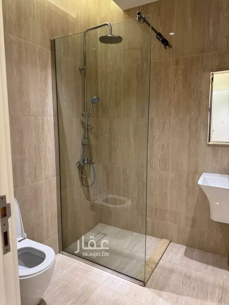 شقة للإيجار في شارع ابراهيم بن الاحمدي, حي القيروان, مدينة الرياض, منطقة الرياض 12
