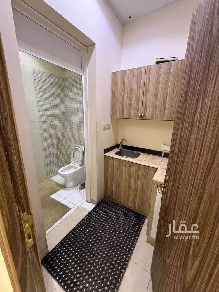 مكتب تجاري للإيجار في شارع عيسى بن جعفر, حي الروابي, مدينة الرياض, منطقة الرياض صورة 3