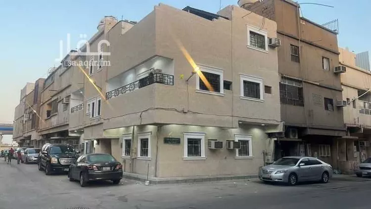 عمارة للبيع في شارع سفيان بن وهب, حي منفوحة الجديدة, مدينة الرياض, منطقة الرياض