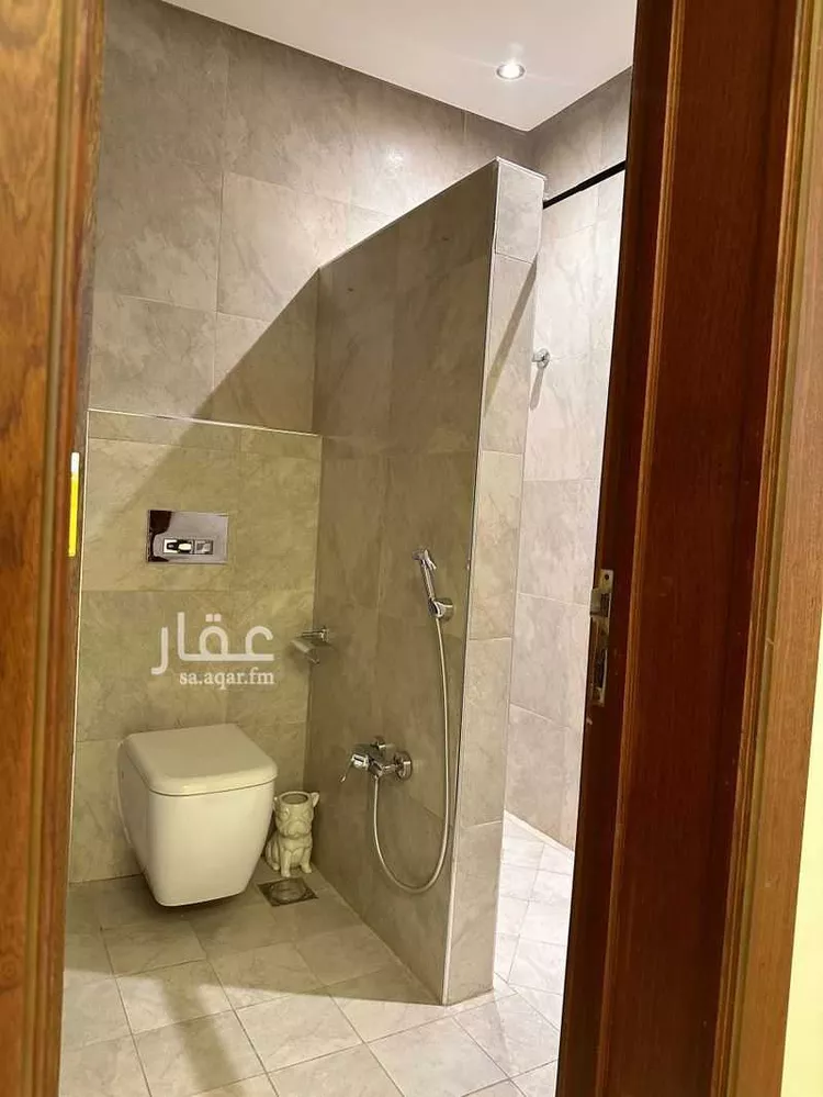 فيلا للإيجار في شارع وادي اللجام, حي عرقة, مدينة الرياض, منطقة الرياض صورة 5