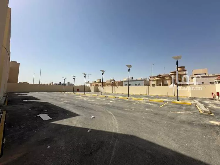 محل للإيجار في شارع طريق خريص, حي الجنادرية, مدينة الرياض, منطقة الرياض صورة 2