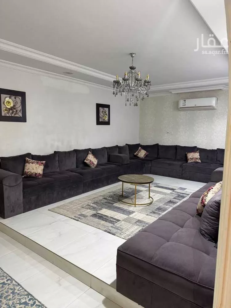 فيلا للبيع في شارع العمودية ، حي اشبيلية ، الرياض ، منطقة الرياض صورة 3