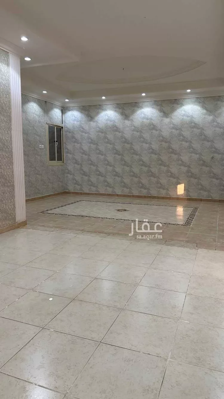 شقة للبيع في شارع راكان جثلين, حي الورود, مدينة تبوك, منطقة تبوك صورة 2