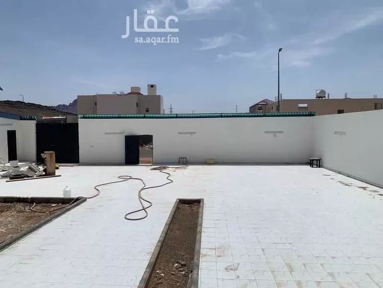 Rest House for Sale in Medina Al Ghabah صورة 3