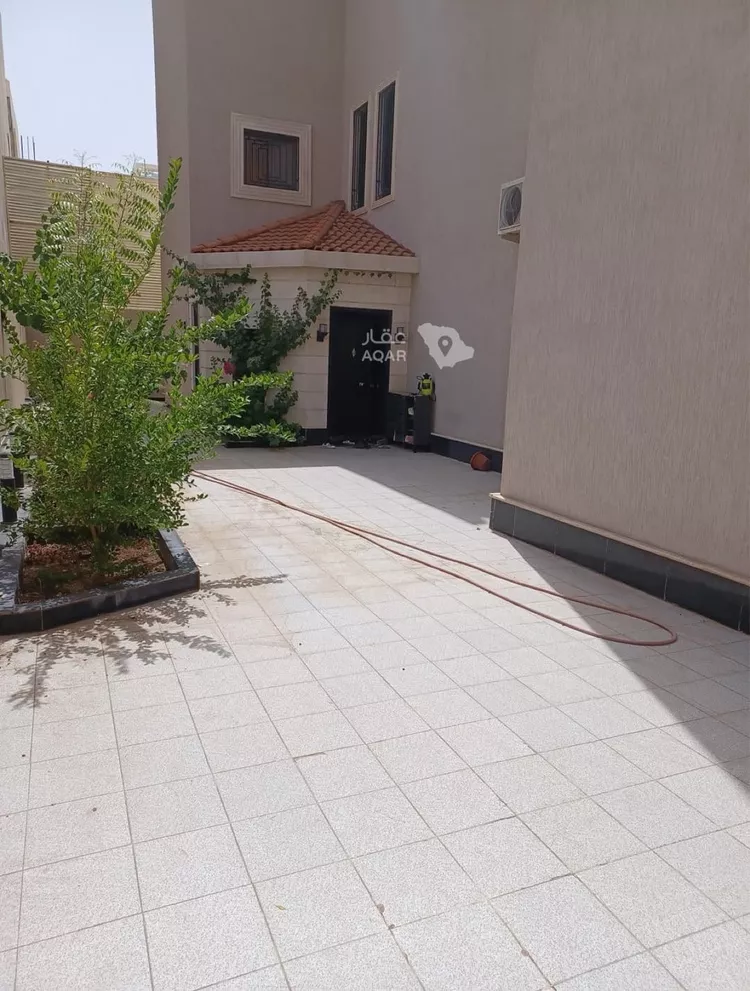 فيلا للبيع في شارع علي الاذنى, حي الرانوناء, مدينة المدينة المنورة, منطقة المدينة المنورة صورة 2