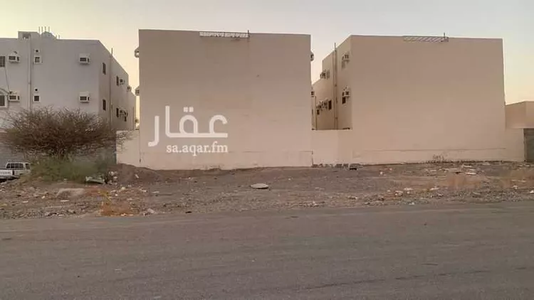أرض للبيع في شارع الحصين ابن الحارث القرشي, حي العزيزية, مدينة المدينة المنورة, منطقة المدينة المنورة