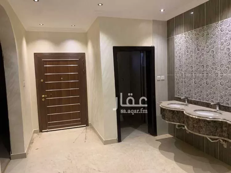 عمارة للبيع في شارع الليث بن سعد, حي الدفاع, مدينة المدينة المنورة, منطقة المدينة المنورة صورة 3
