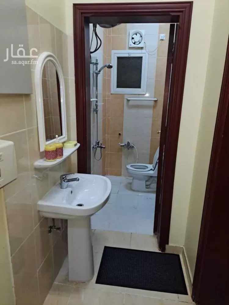 شقة للإيجار في شارع داود بن بلال بن أحيحة, حي سلطانة, مدينة تبوك, منطقة تبوك صورة 2