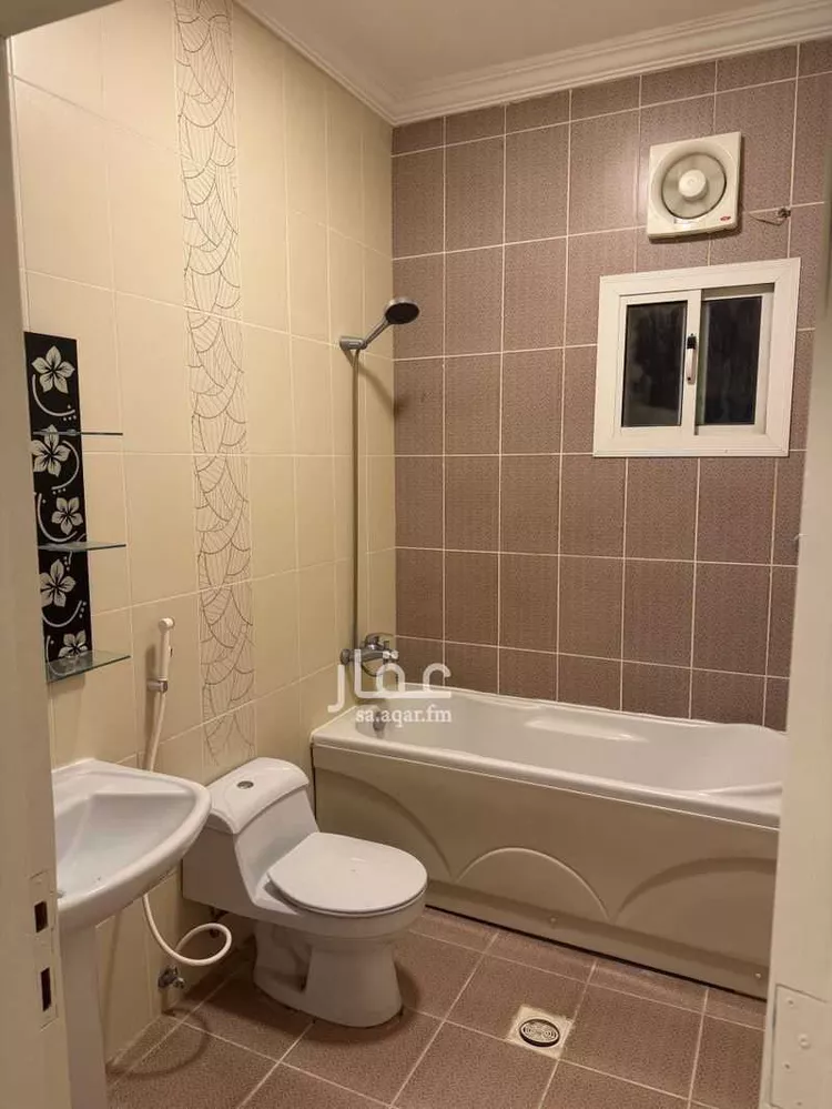 شقة للإيجار في شارع أبي إسحاق القرشي ، حي الريان ، جدة ، جدة صورة 4