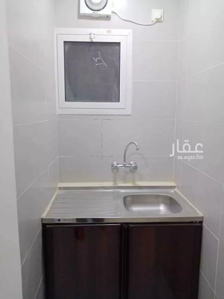 شقة للإيجار في شارع الثالث, حي الثقبة, مدينة الخبر, المنطقة الشرقية صورة 2