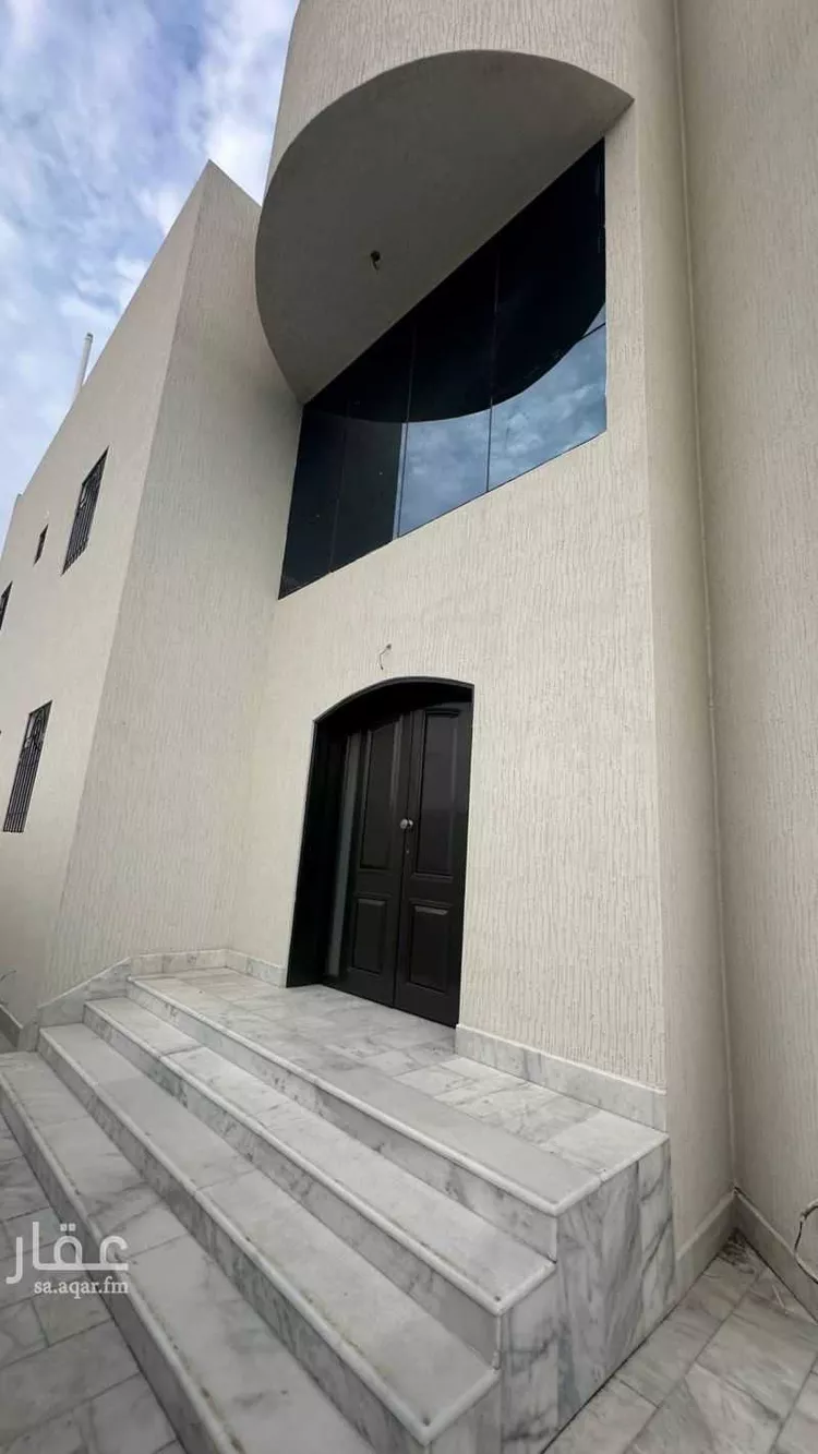 فيلا للبيع في شارع ست الكل بنت الرضي محمد الطبرية ، حي المحالة ، ابها ، منطقة عسير صورة 2