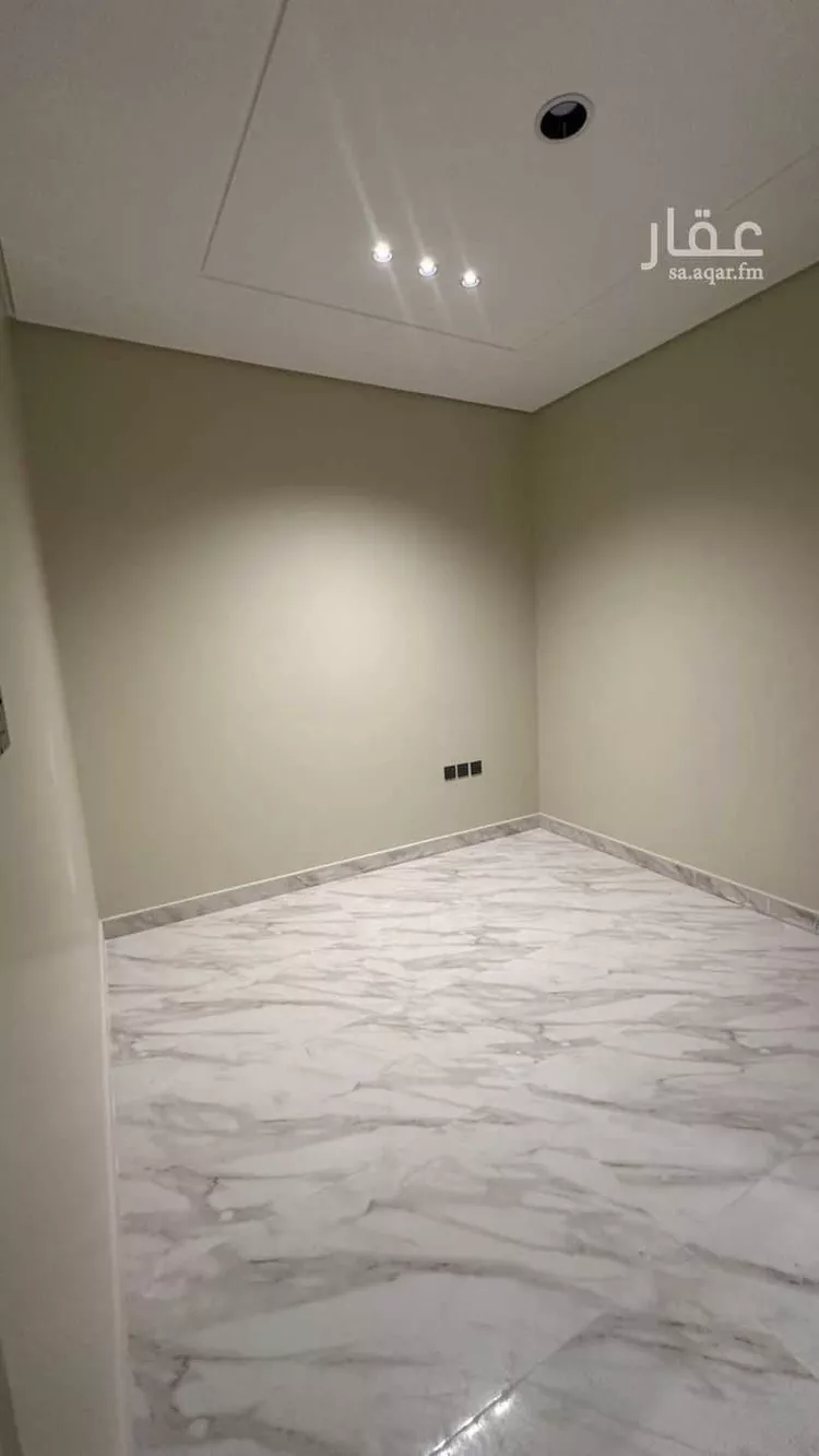 فيلا للبيع في شارع ست الكل بنت الرضي محمد الطبرية ، حي المحالة ، ابها ، منطقة عسير صورة 3