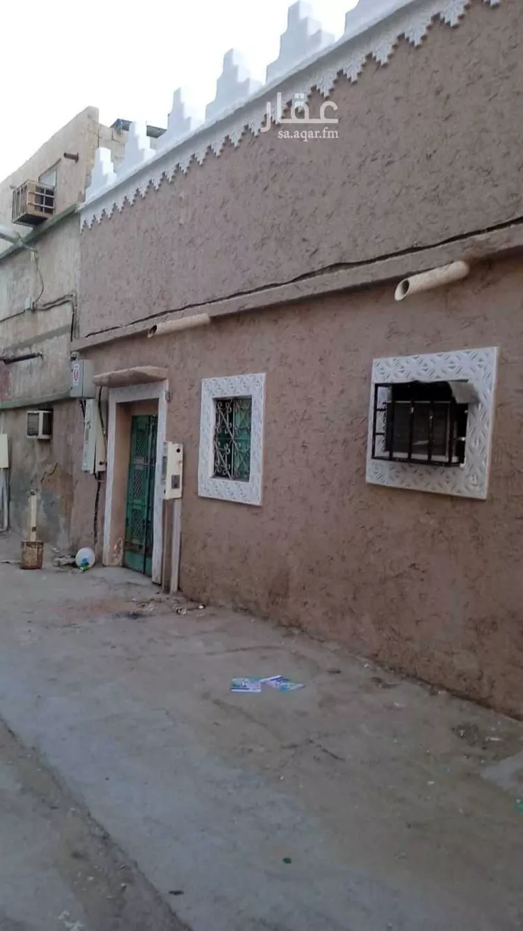 عمارة للبيع في شارع أبي حميد الساعدي, حي العود, مدينة الرياض, منطقة الرياض صورة 2