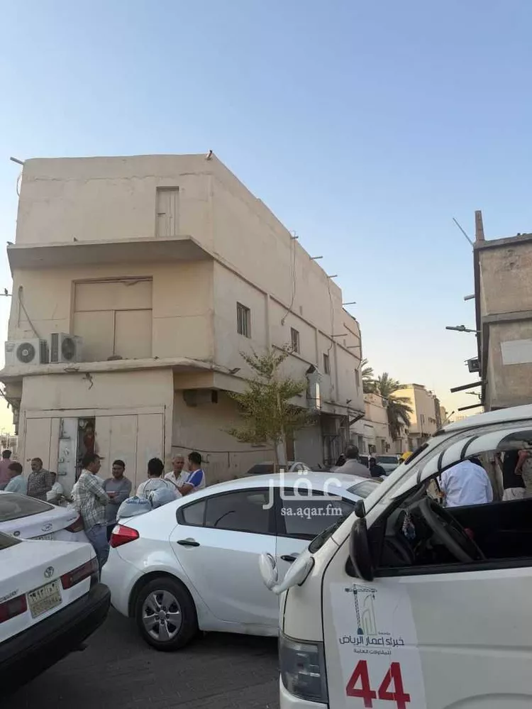 عمارة للبيع في شارع إبراهيم آل مبارك, حي الصالحية, مدينة الرياض, منطقة الرياض صورة 5