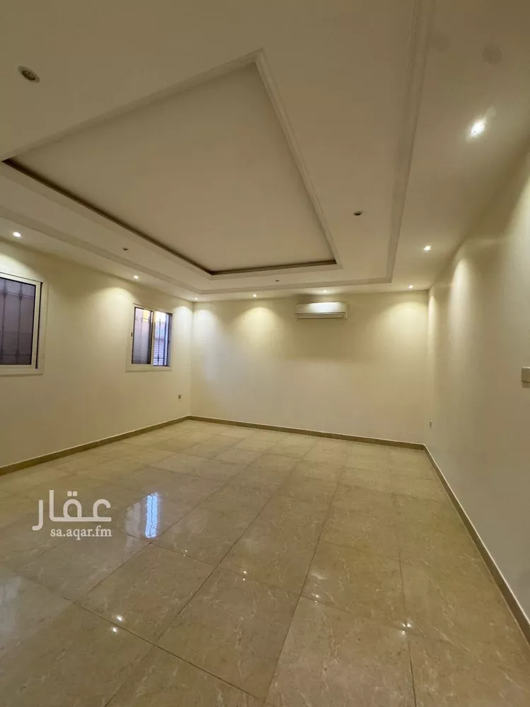 Floor for Rent in Riyadh Al Malqa صورة 3