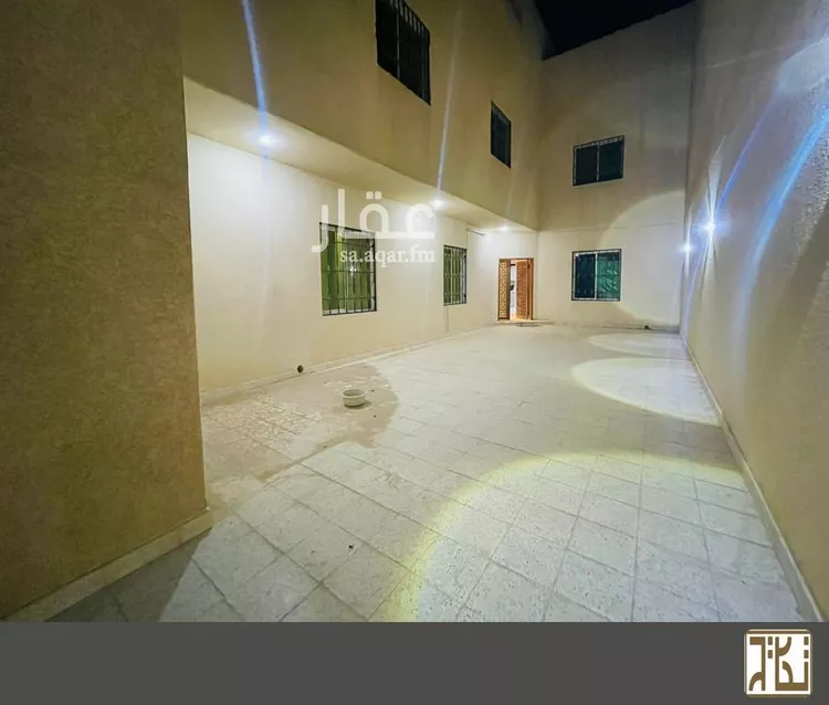 فيلا للإيجار في شارع عين الوغرة, حي المونسية, مدينة الرياض, منطقة الرياض صورة 2