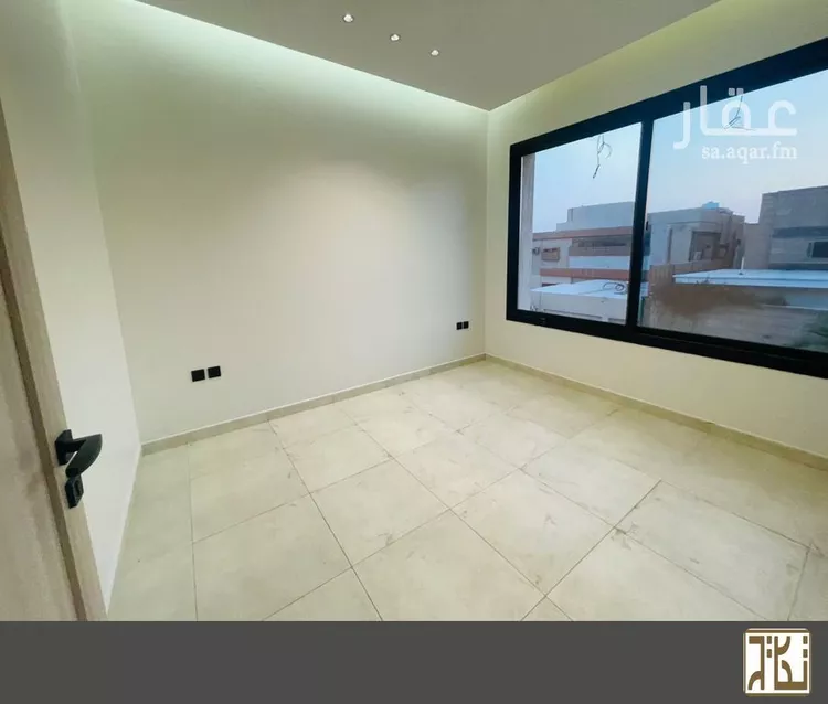 دور للبيع في شارع يعقوب بن السكيت, حي الملز, مدينة الرياض, منطقة الرياض صورة 3