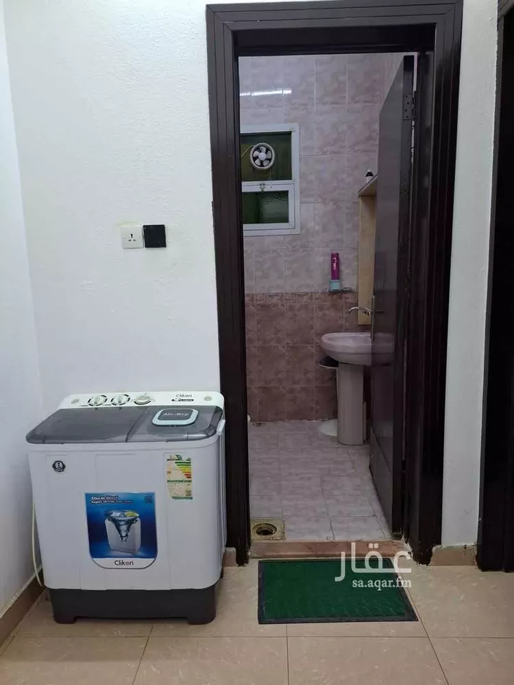 شقة للإيجار في شارع يزيد بن ابي سفيان, حي العريجاء الأوسط, مدينة الرياض, منطقة الرياض صورة 3