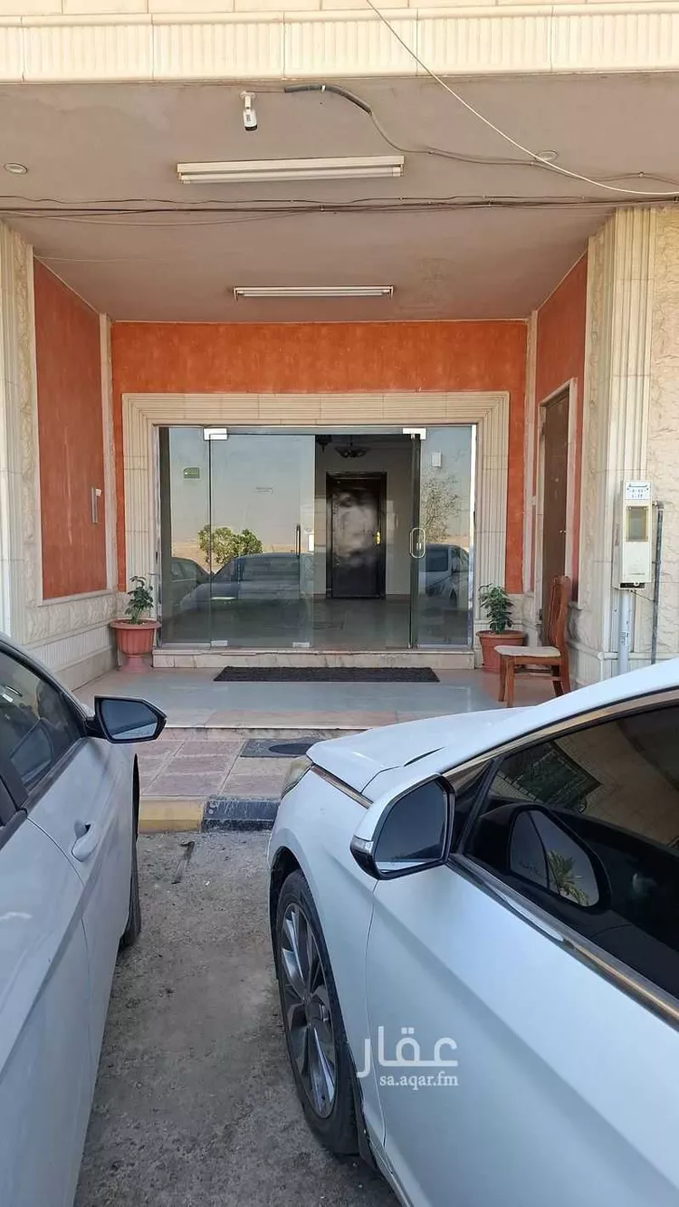 شقة للإيجار في شارع يزيد بن ابي سفيان, حي العريجاء الأوسط, مدينة الرياض, منطقة الرياض صورة 3