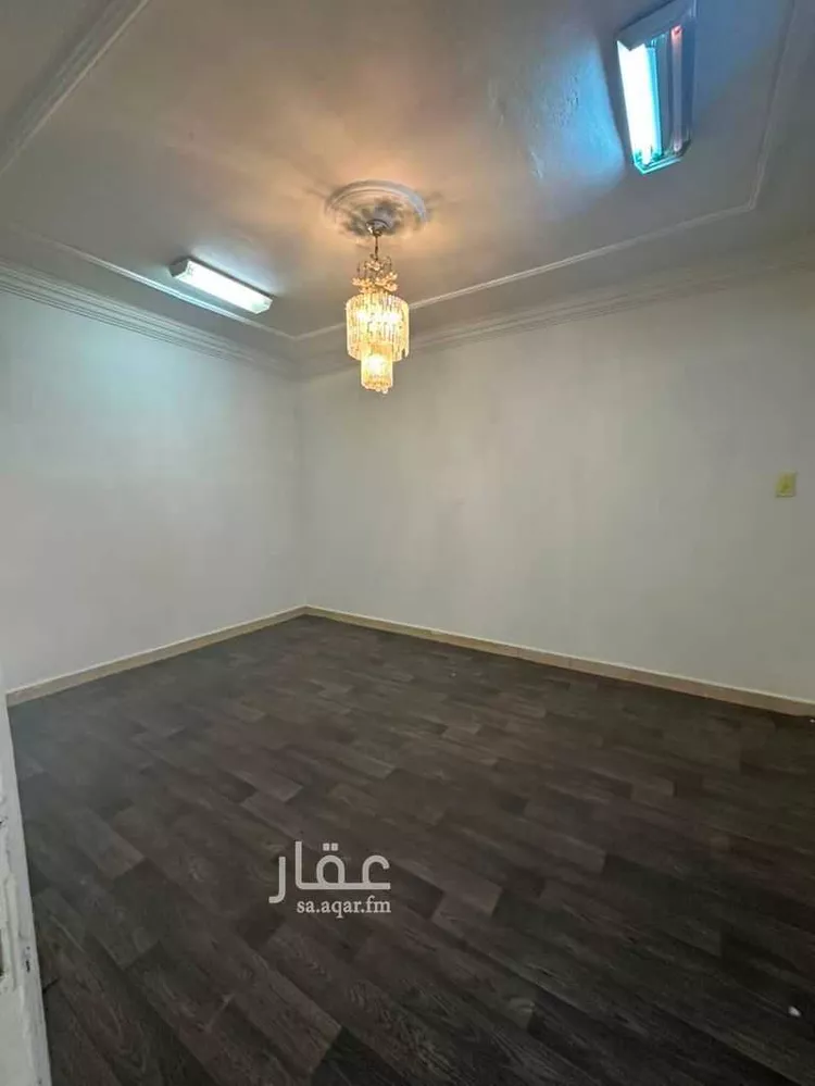 شقة للإيجار في شارع شهيد الدين والوطن رقيب/ عبد العزيز الرشيدي ، حي العليا ، تبوك ، منطقة تبوك 1 صورة