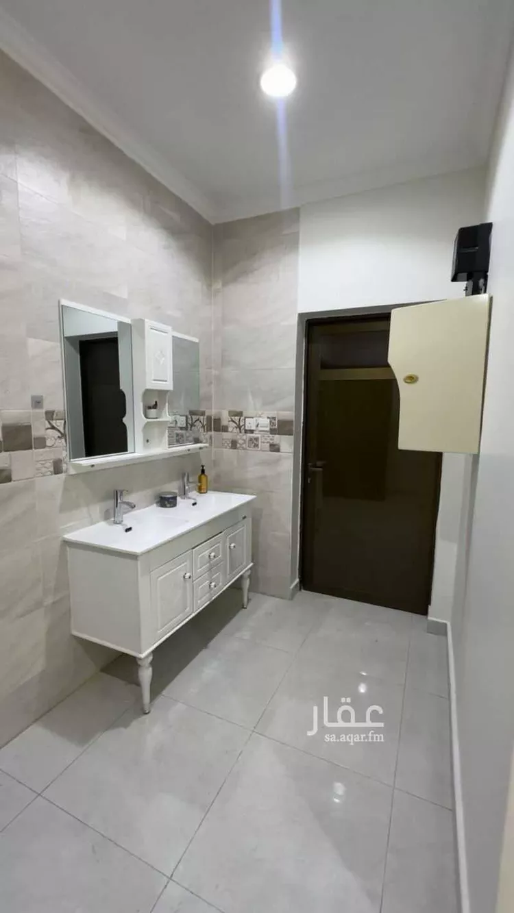 شقة للإيجار في شارع الندوة, حي الشعلة, مدينة الدمام, المنطقة الشرقية صورة 5