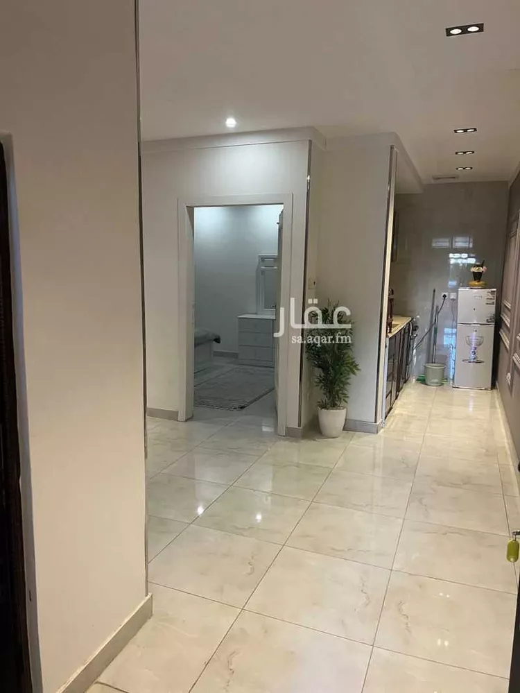 شقة للإيجار في شارع عباد الناجي, حي القطبية الغربية, مدينة الطائف, منطقة مكة المكرمة