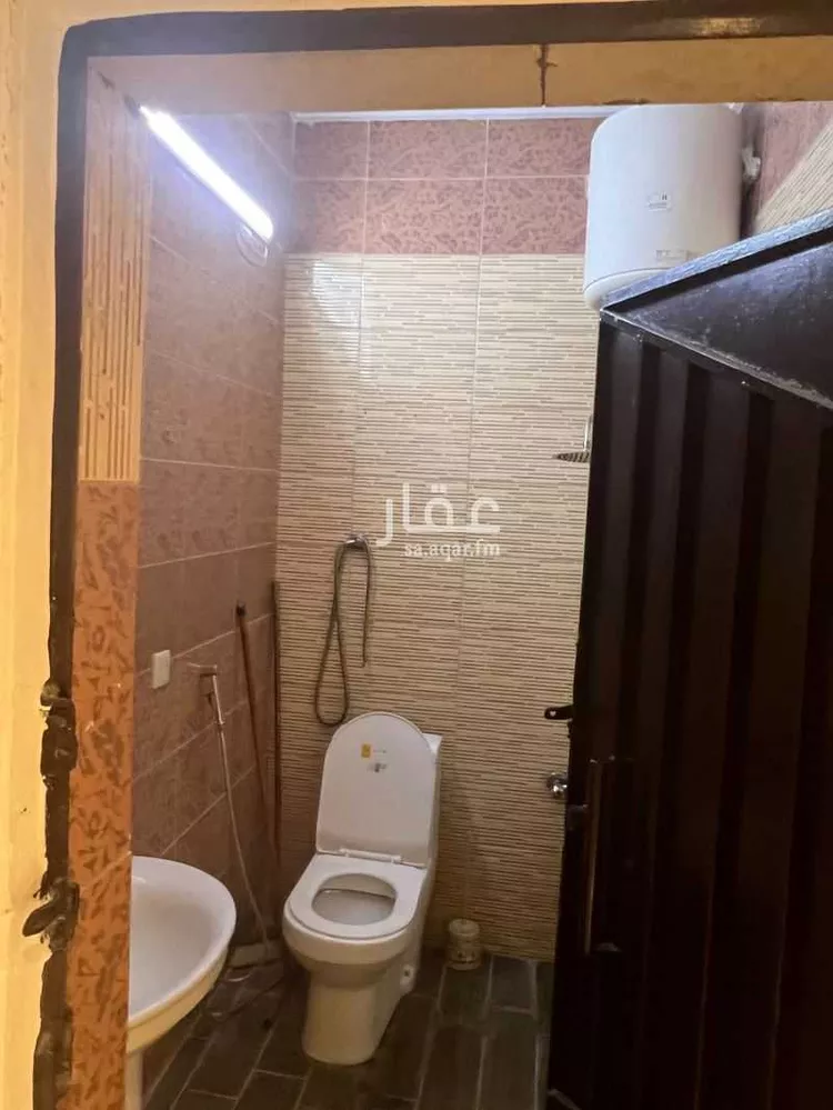 شقة للإيجار في شارع عباد الناجي, حي القطبية الغربية, مدينة الطائف, منطقة مكة المكرمة صورة 5