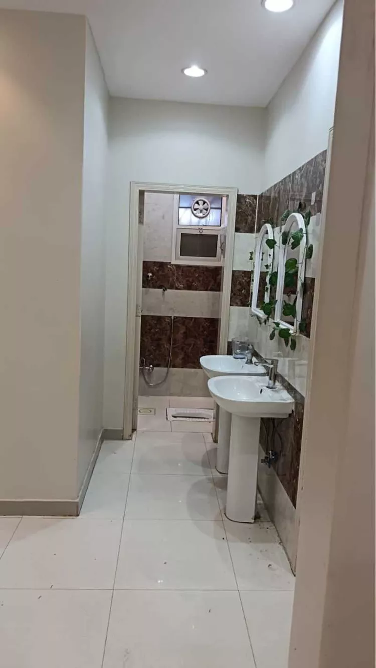 شقة للإيجار في شارع القلعة, حي الحزم, مدينة الرياض, منطقة الرياض صورة 3