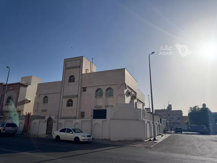 عمارة للبيع في شارع رافع ابن عمرو, حي القبلتين, مدينة المدينة المنورة, منطقة المدينة المنورة