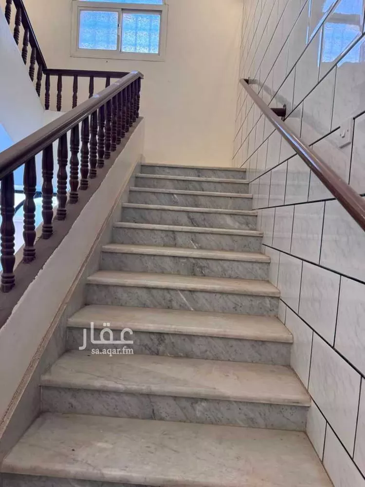 عمارة للبيع في شارع رافع ابن عمرو, حي القبلتين, مدينة المدينة المنورة, منطقة المدينة المنورة 10