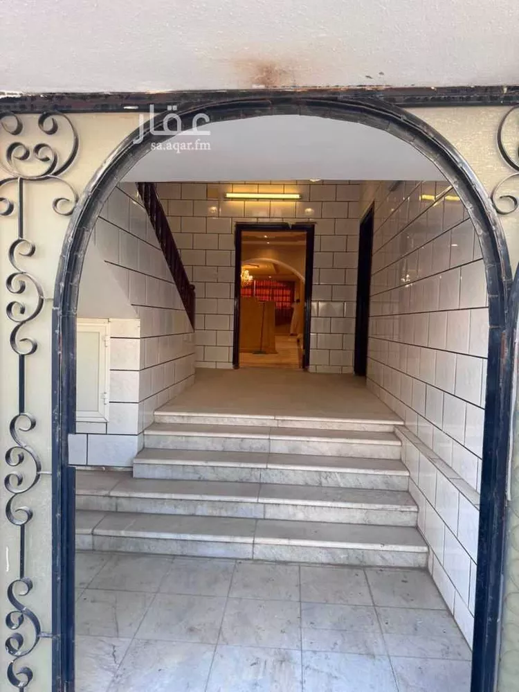 عمارة للبيع في شارع رافع ابن عمرو, حي القبلتين, مدينة المدينة المنورة, منطقة المدينة المنورة 17