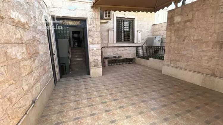 فيلا للإيجار في شارع ابي العز القلانسي, حي عروة, مدينة المدينة المنورة, منطقة المدينة المنورة