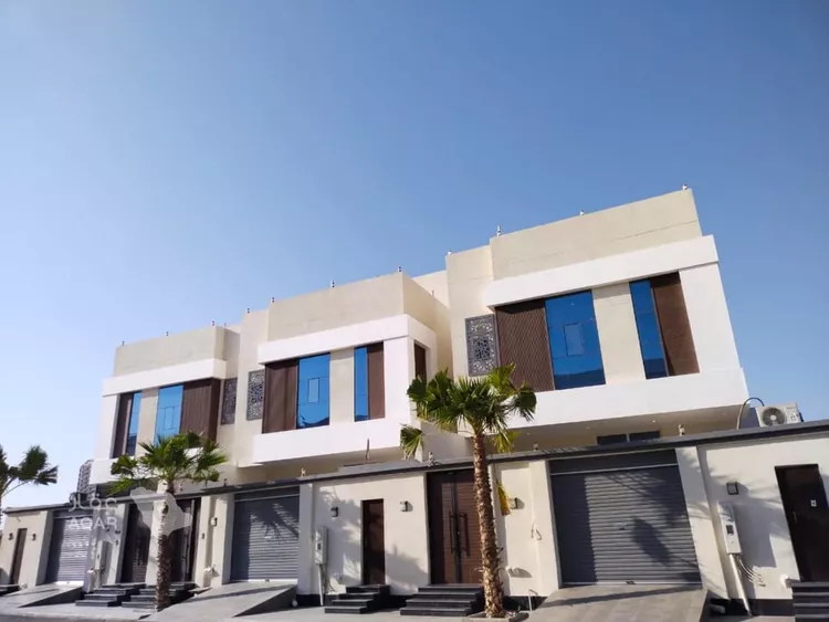 فيلا للبيع في شارع الحراني ، حي الزمرد ، جدة ، جدة 2