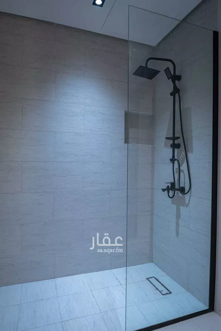 شقة للإيجار في شارع سكاكا, حي الحمراء, مدينة الخبر, المنطقة الشرقية صورة 3