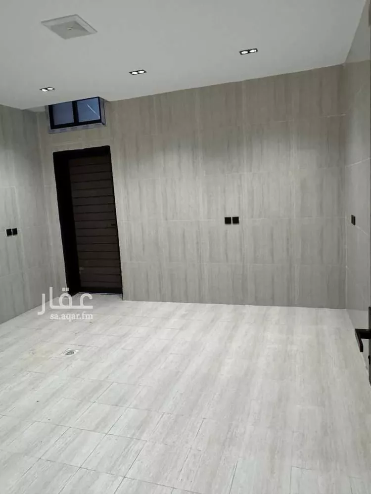 دور للبيع في شارع 6490036, حي الندوة, مدينة الرياض, منطقة الرياض صورة 5