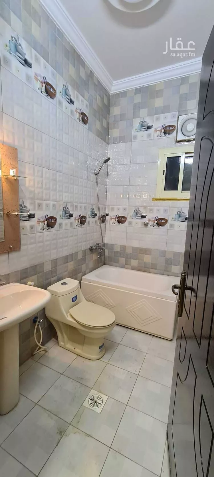 شقة للإيجار في شارع حصين ابن الحارث ابن عبدالمطلب, حي الياسمين, مدينة الطائف, منطقة مكة المكرمة صورة 3