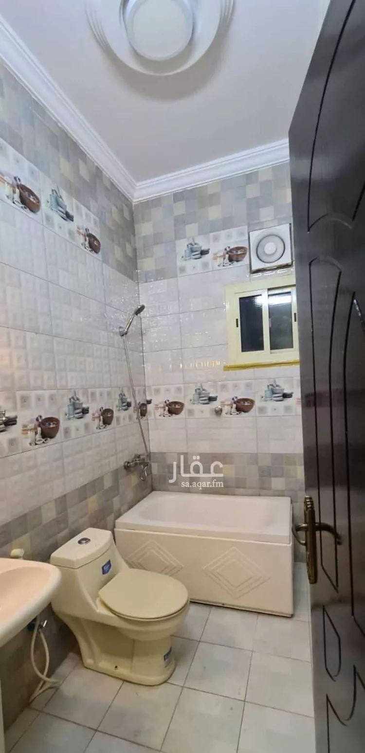 شقة للإيجار في شارع حصين ابن الحارث ابن عبدالمطلب, حي الياسمين, مدينة الطائف, منطقة مكة المكرمة 8