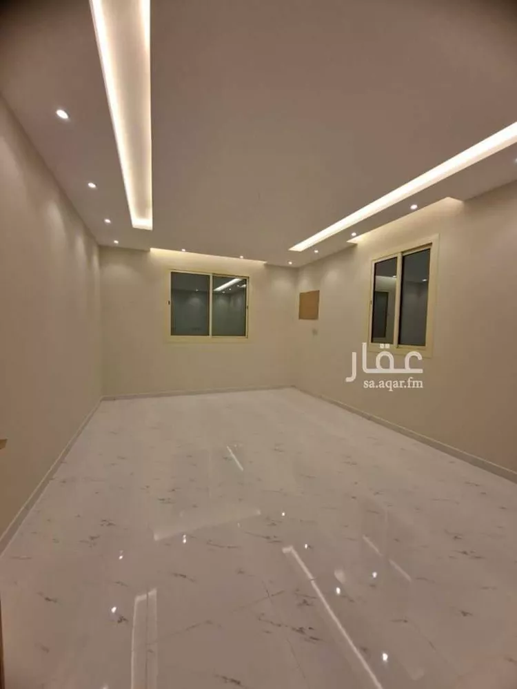 شقة للبيع في شارع الحرف, حي القيم الأعلى, مدينة امارة منطقة مكة المكرمة - الطائف, منطقة مكة المكرمة صورة 3